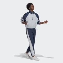 Спортивный костюм женский Adidas SPORTSWEAR GAME-TIME
