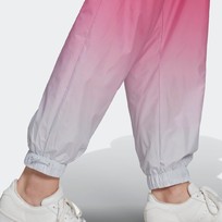 Брюки женские Adidas ADICOLOR 3D TREFOIL