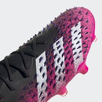 Футбольные бутсы мужские Adidas PREDATOR FREAK.1 FG