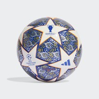 Сувенирный футбольный мяч Adidas UCL Istanbul
