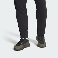 Кроссовки мужские Adidas AVRYN