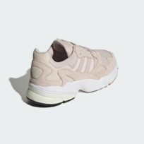 Кроссовки женские Adidas Falcon