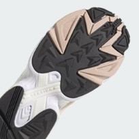 Кроссовки женские Adidas Falcon