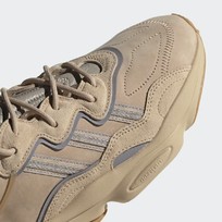 Кроссовки мужские Adidas Ozweego