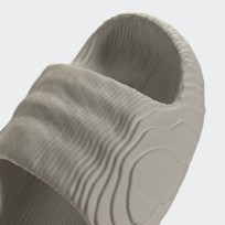 Сланцы женские Adidas Adilette 22