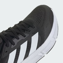 Кроссовки мужские Adidas QUESTAR