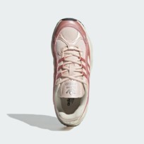 Кроссовки женские Adidas Ozmillien