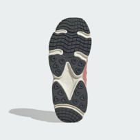 Кроссовки женские Adidas Ozmillien