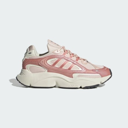 Кроссовки женские Adidas Ozmillien