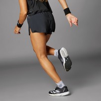 Шорты женские Adidas Adizero Essentials