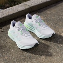 Кроссовки женские Adidas Galaxy 7