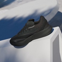 Кроссовки мужские Adidas Lightblaze