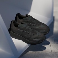 Кроссовки мужские Adidas Lightblaze