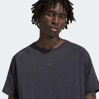 Футболка Premium Essentials