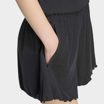 ESSENTIALS SCALLOPED EDGE SHORTS